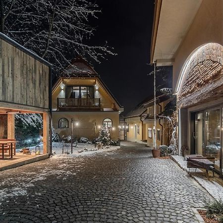 Das Fort Boutique Rîşnov Exterior foto